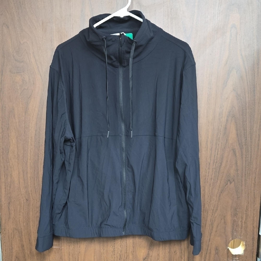 Kirkland Signature Size M Black Full Zip Active Jacket